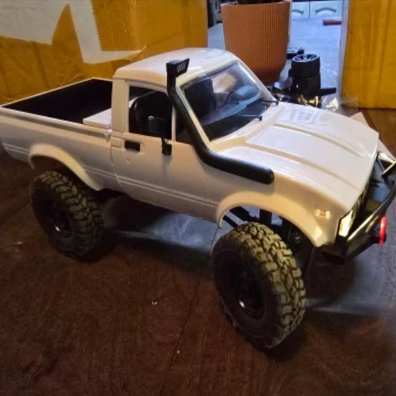 Carro RC 2.4G WPL C24 em Escal - Drone Or Rc Car avaliação e preço